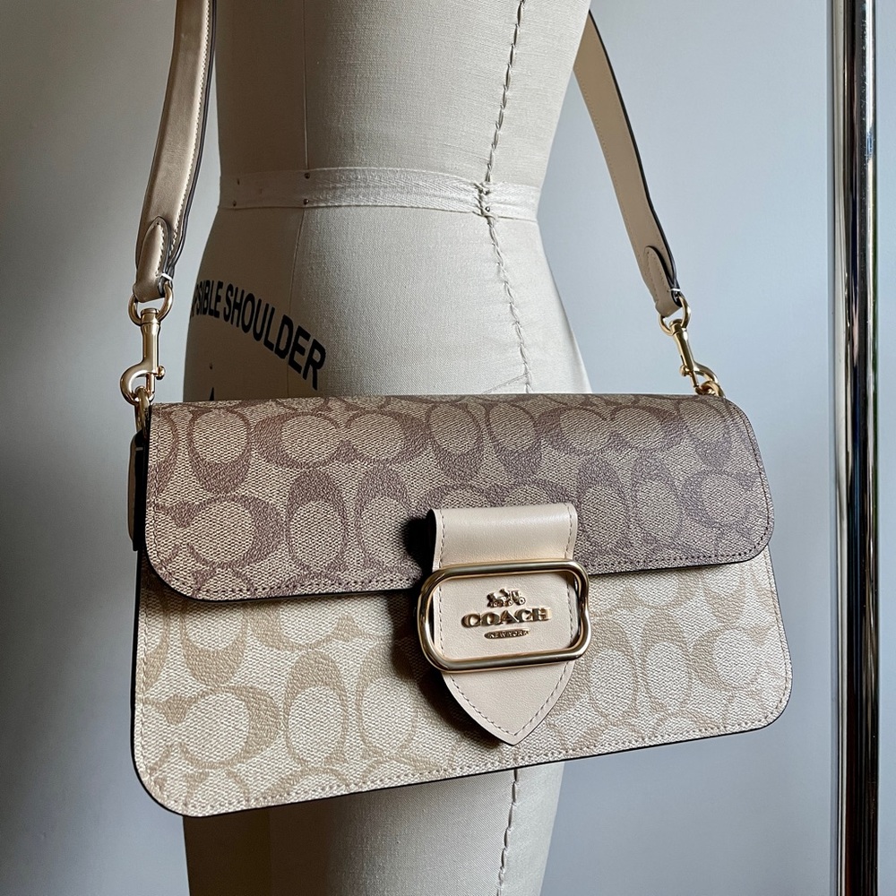 COACH MORGAN SHOULDER IN BLOCKED SIGNATURE CANVAS